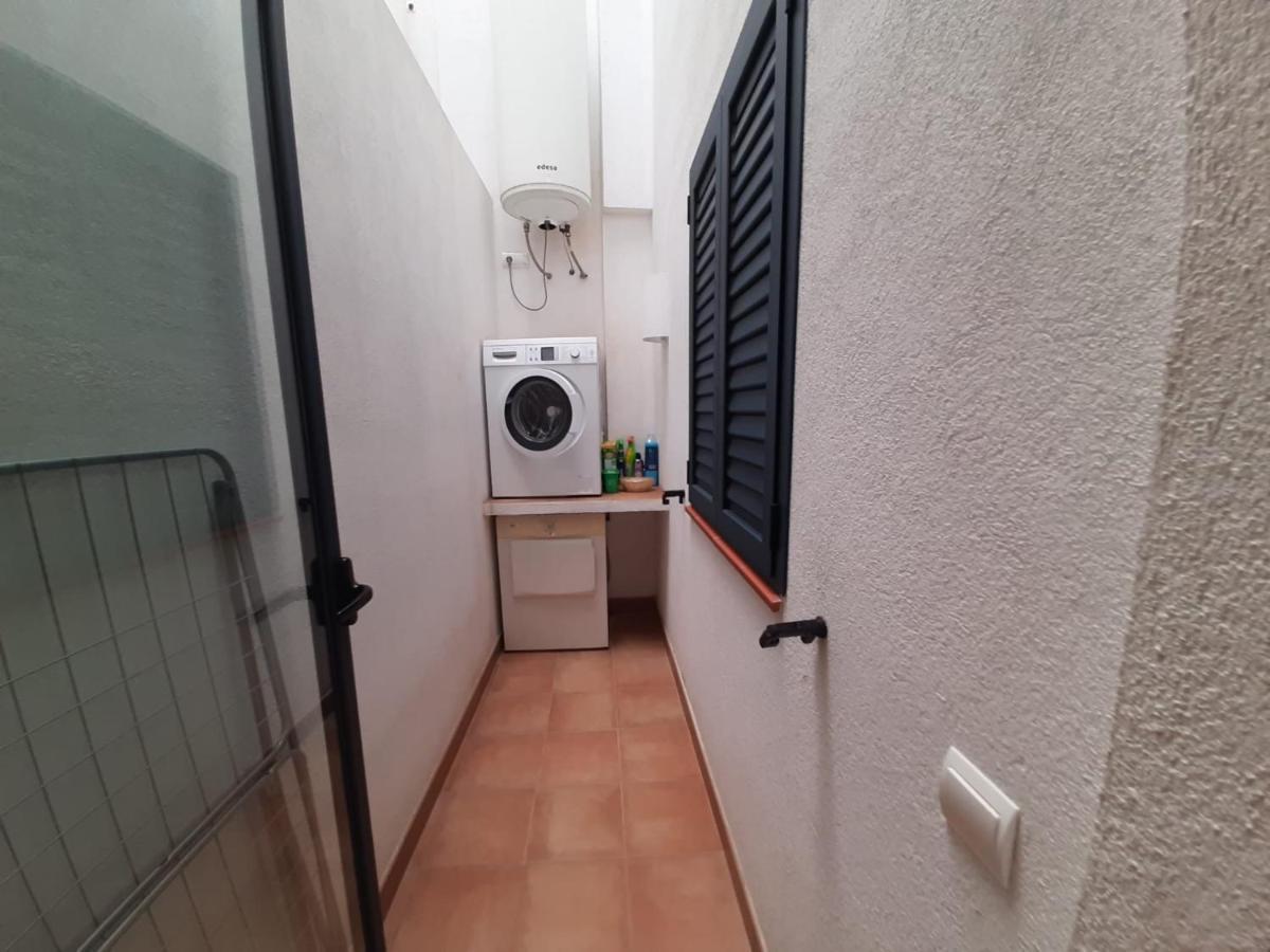 Cal Montaner Casa 3 Habitaciones 3 Banos Y Garaje カダケス エクステリア 写真