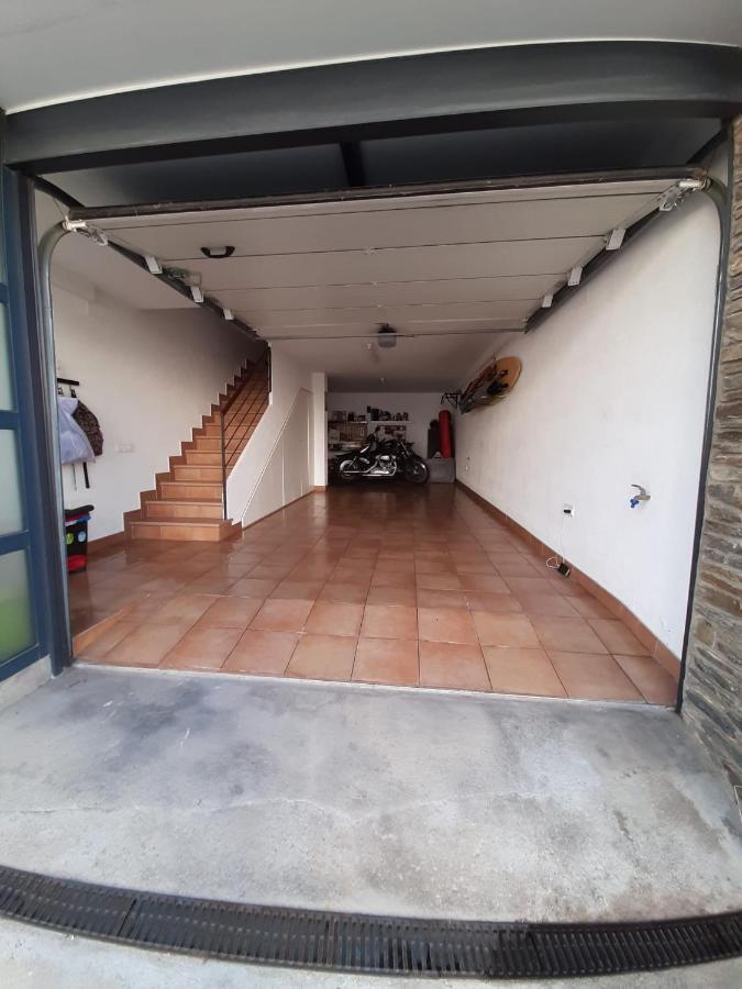 Cal Montaner Casa 3 Habitaciones 3 Banos Y Garaje カダケス エクステリア 写真