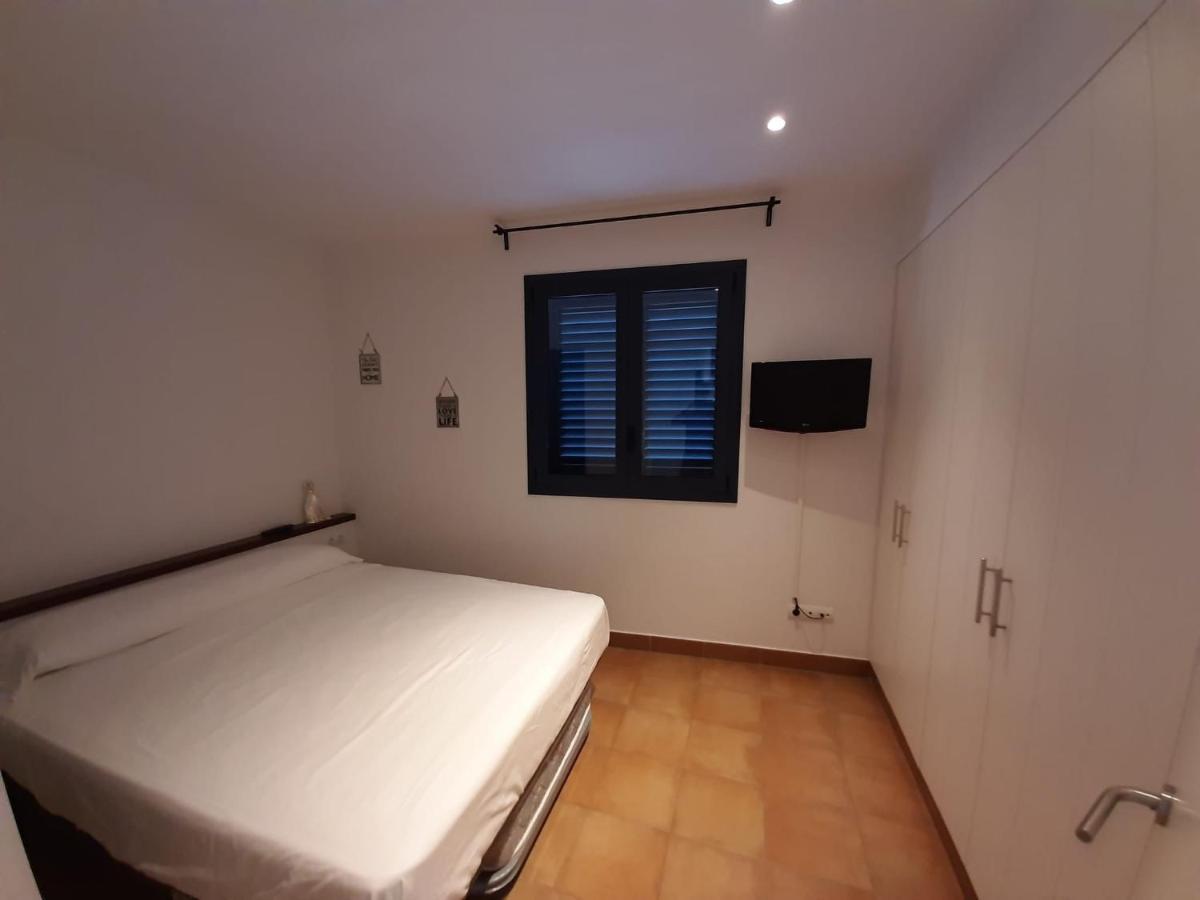 Cal Montaner Casa 3 Habitaciones 3 Banos Y Garaje カダケス エクステリア 写真