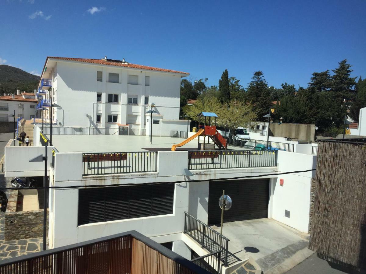 Cal Montaner Casa 3 Habitaciones 3 Banos Y Garaje カダケス エクステリア 写真